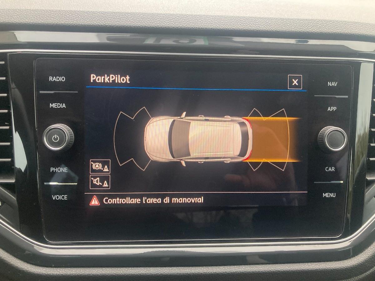 VOLKSWAGEN T-Roc 1.0 tsi Advanced