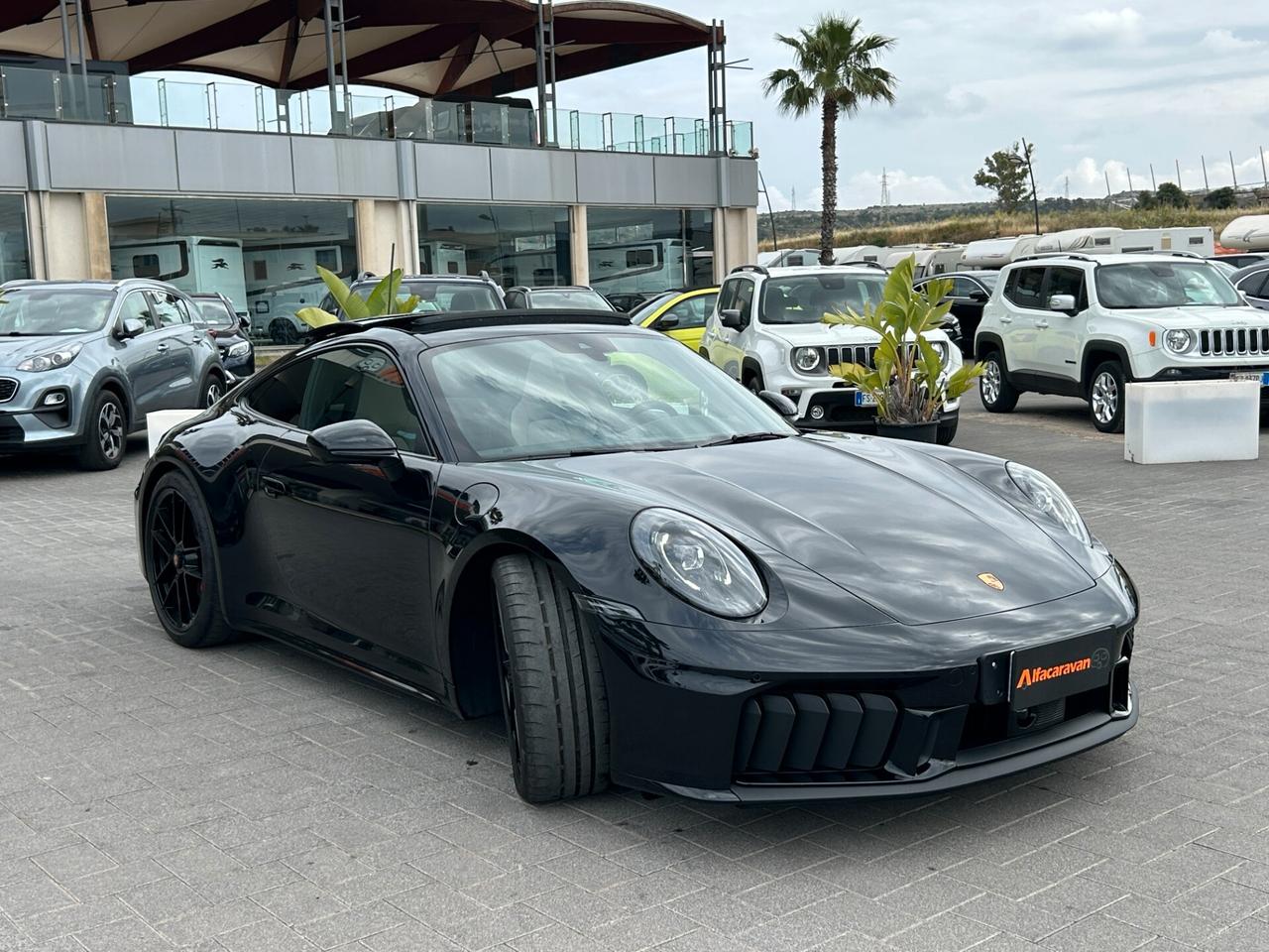Porsche 992.2 911 Coupe 3.6 Carrera GTS 541 CV auto KM 0