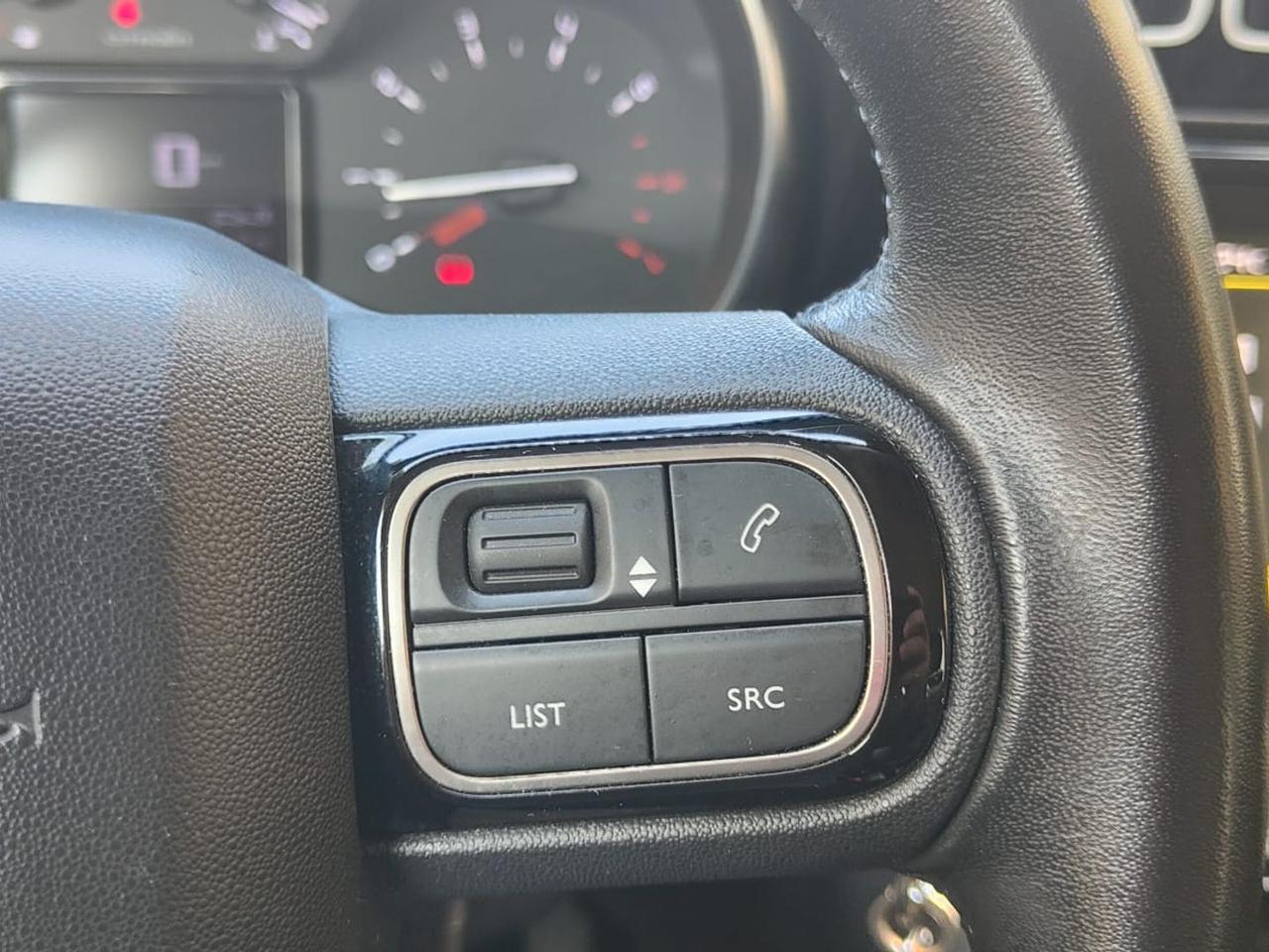 Citroen C3 Aircross blu hdi 100 shine #7241