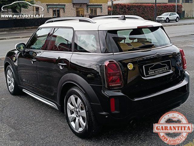 MINI Countryman Cooper SE 1.5 ALL4 STEPTRONIC Essential