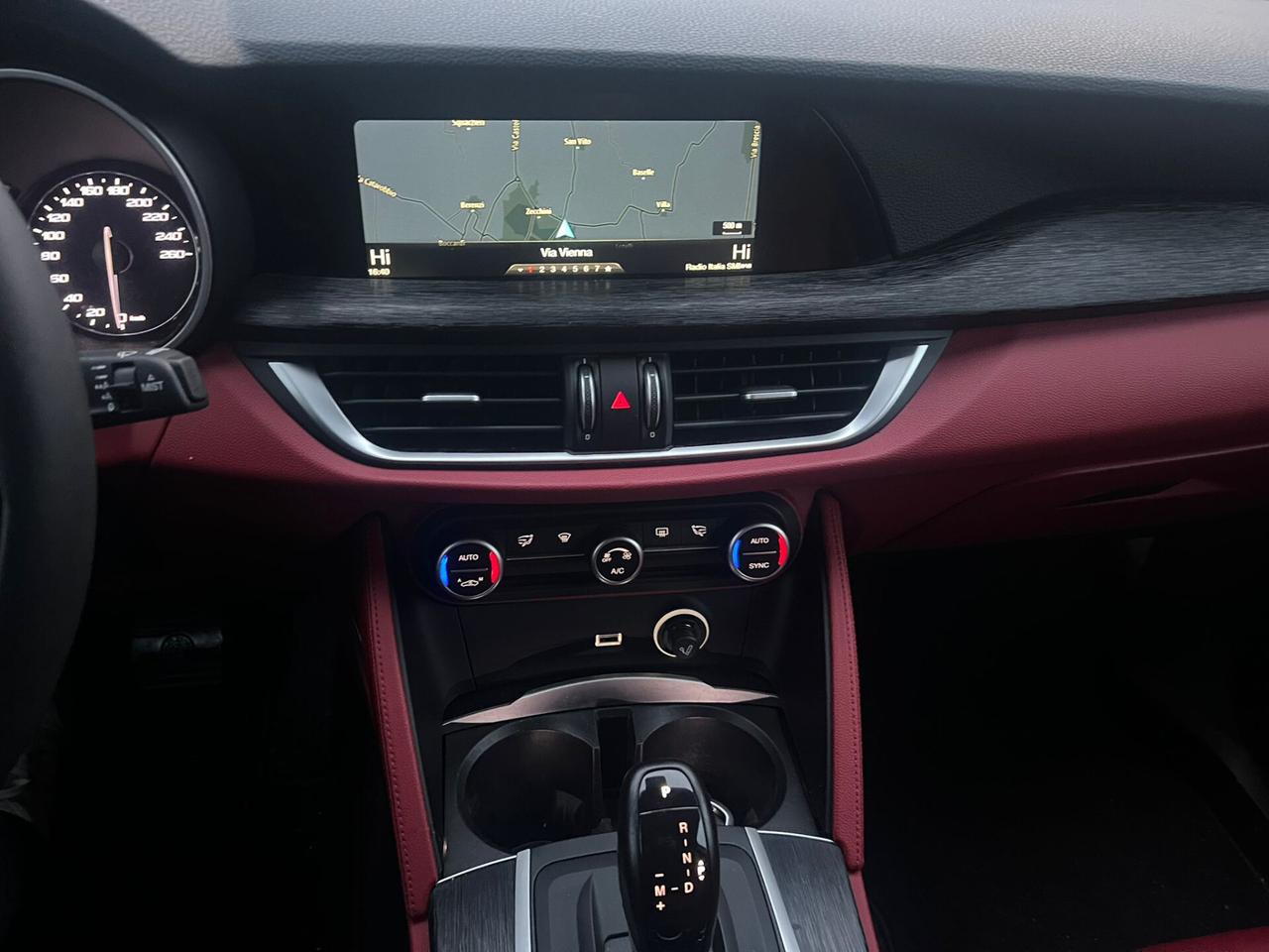 Alfa Romeo Stelvio 2.0 Turbo 200 CV AT8 Q4 Executive