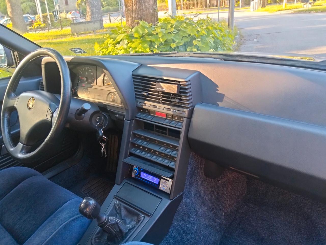 Alfa Romeo 164 Super