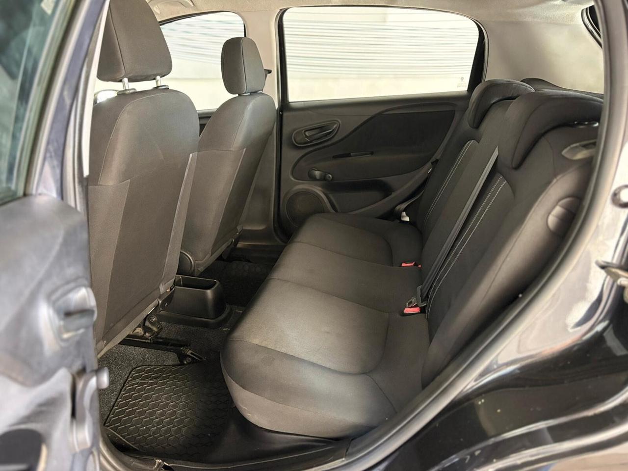 Fiat Punto 1.2 5 porte - Benzina