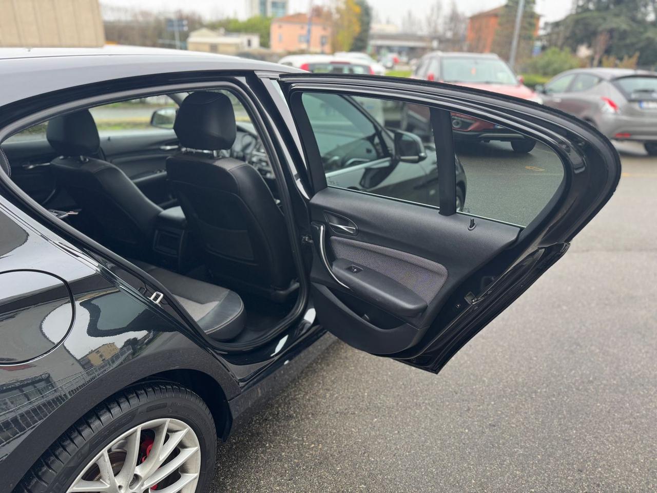 Bmw 118 Urban 118 d #8517