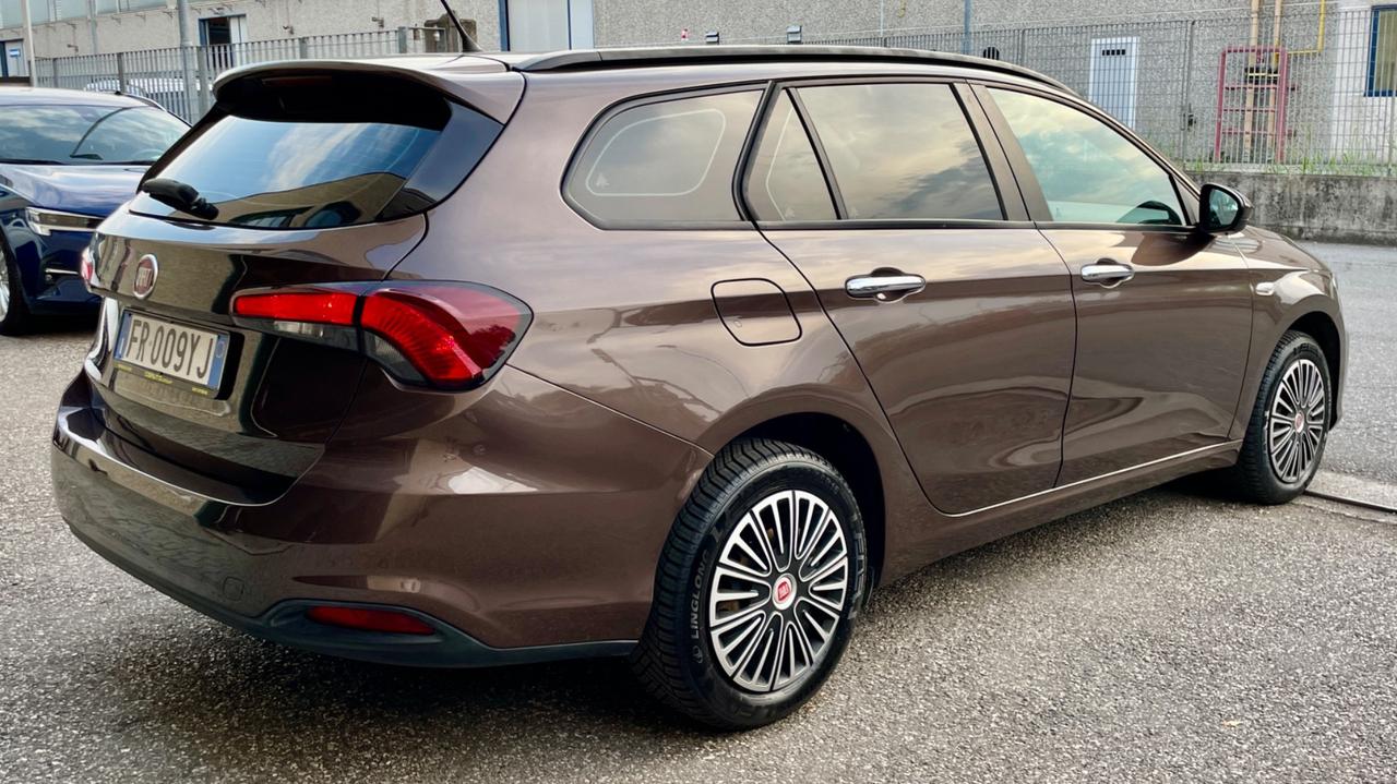 FIAT TIPO SW 1.6 MJT DCT EASY 120CV - NEOPATENTATI