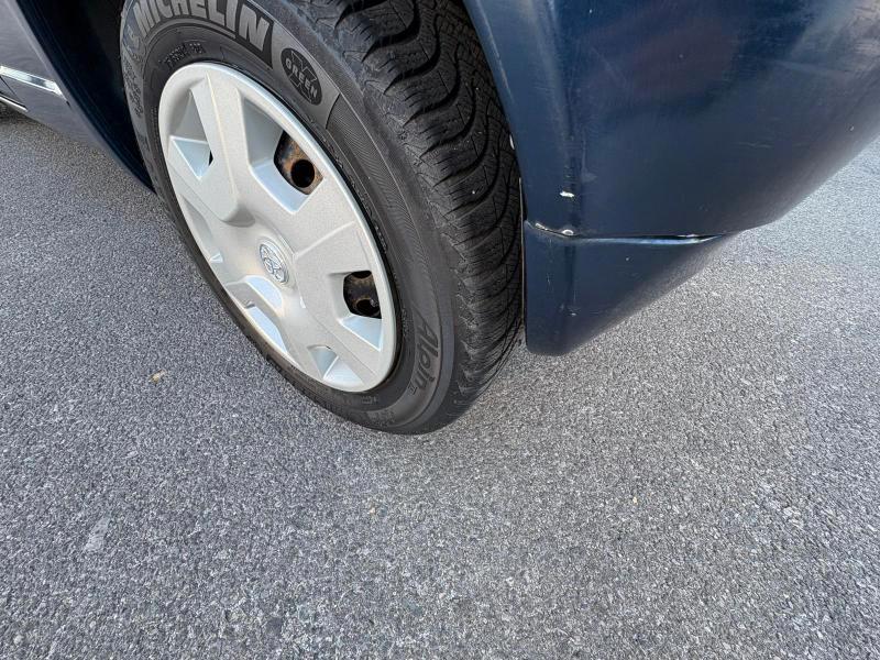 Toyota Yaris 3 Porte Yaris 3p 1.0 BENZ 65 CV Sol OK NEOPATENTATI