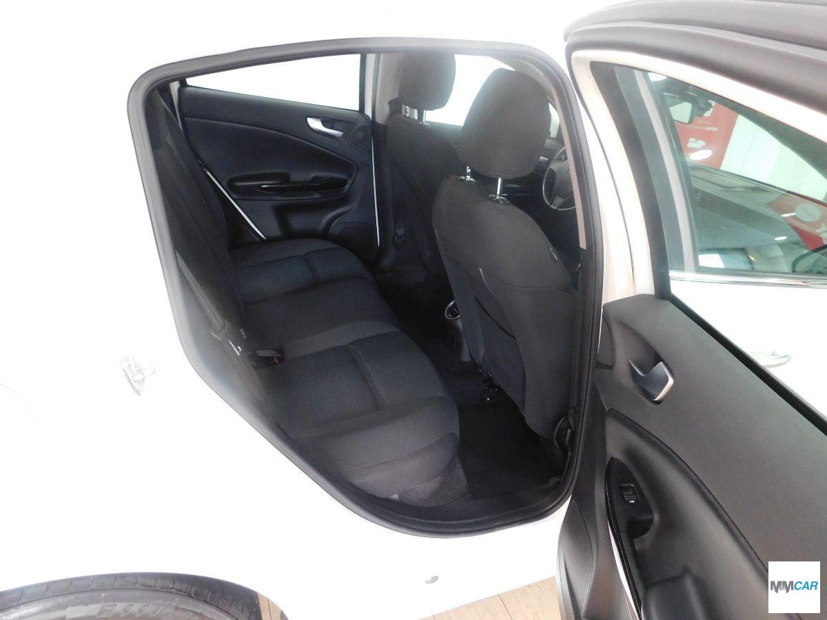 ALFA ROMEO - Giulietta - 1.6 JTDm-2 105 CV Distinctive