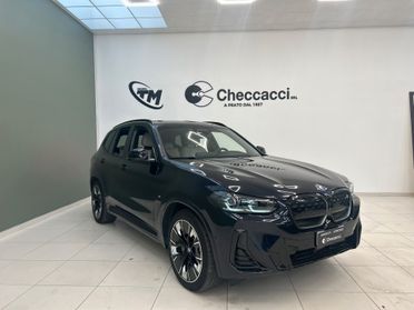 Bmw IX3 Impressive