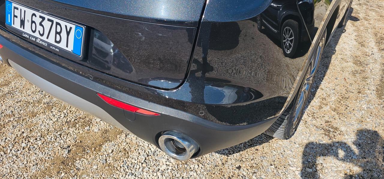 Alfa Romeo Stelvio 2.2 Turbodiesel 160 CV AT8 RWD Sport-Tech