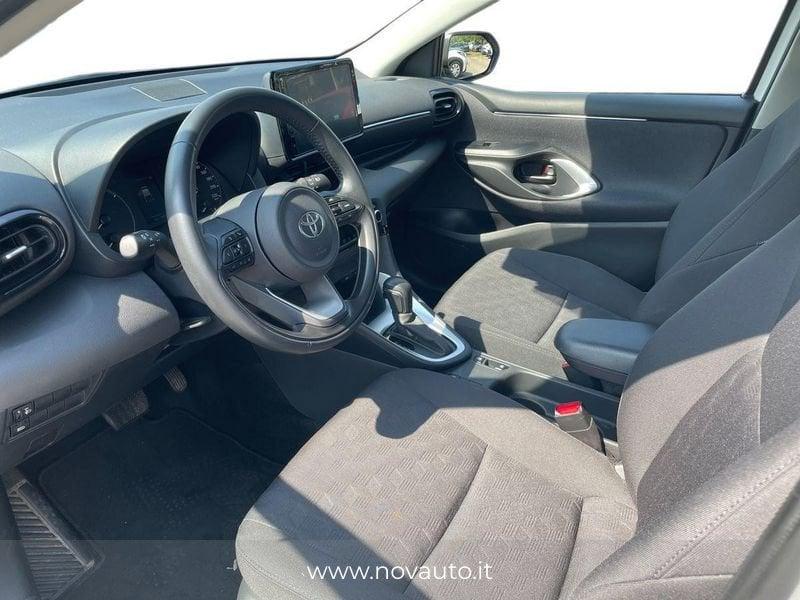 Toyota Yaris Hybrid Active MY24