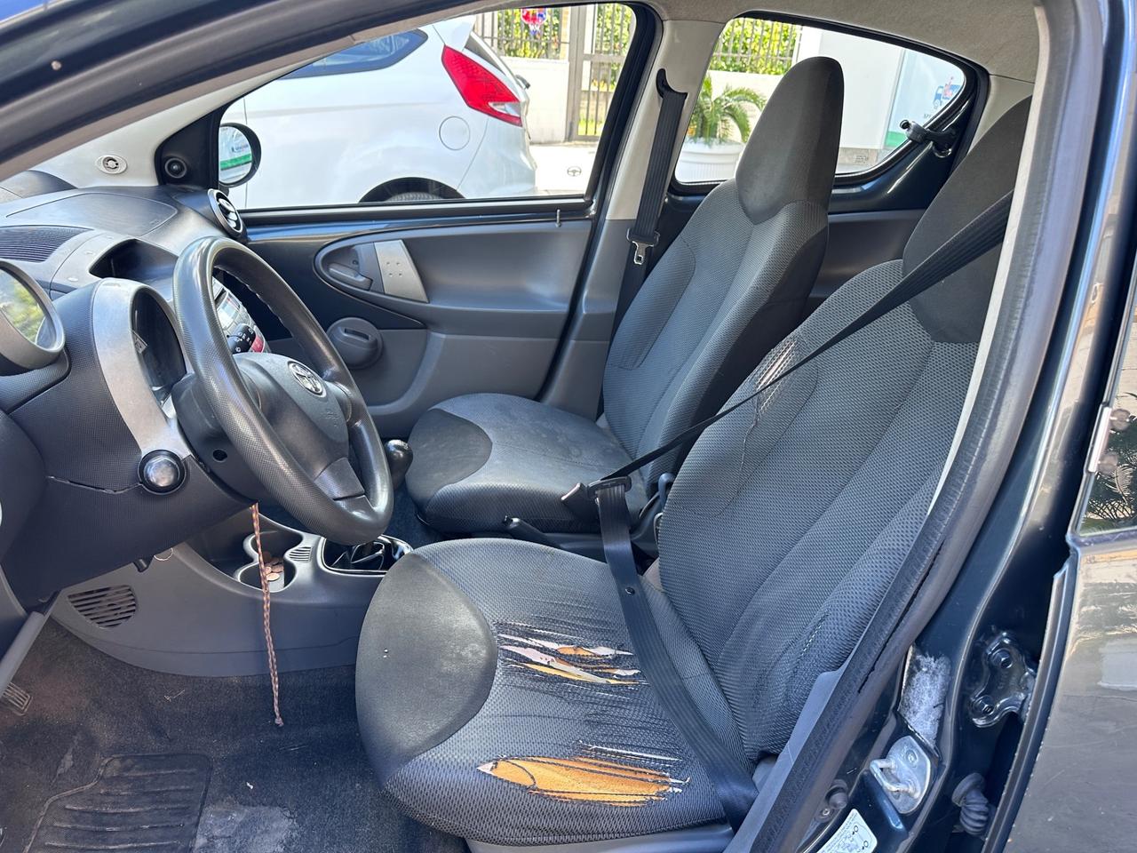 Toyota Aygo 1.0 12V VVT-i 5 porte