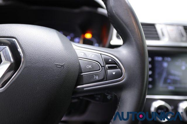 RENAULT Kadjar BLUE DCI 8V 115CV EDC BUSINESS FARI LED