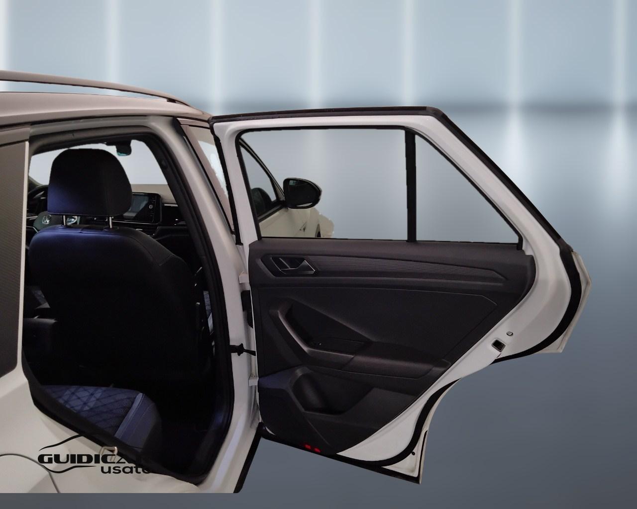 VOLKSWAGEN T-Roc I 2022 - T-Roc 1.5 tsi R-Line dsg