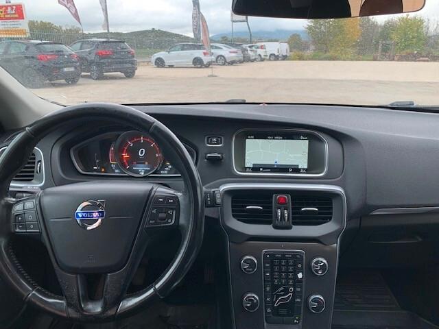 Volvo V40 D2 Momentum