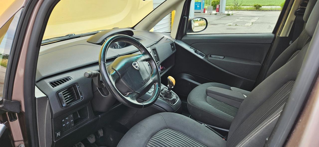 Lancia MUSA 1.4 Argento Ecochic GPL