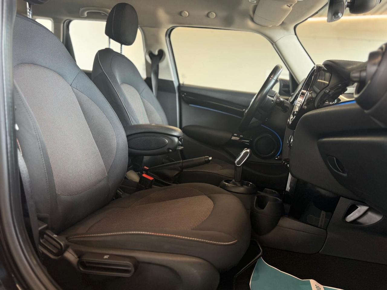 Mini 1.5 Cooper Business