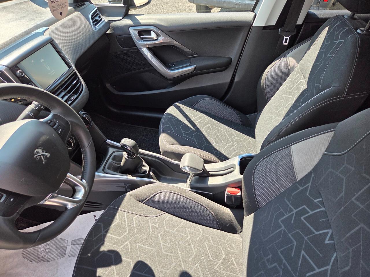 Peugeot 2008 HDI 100 CV CON SOLO 37.700 KM