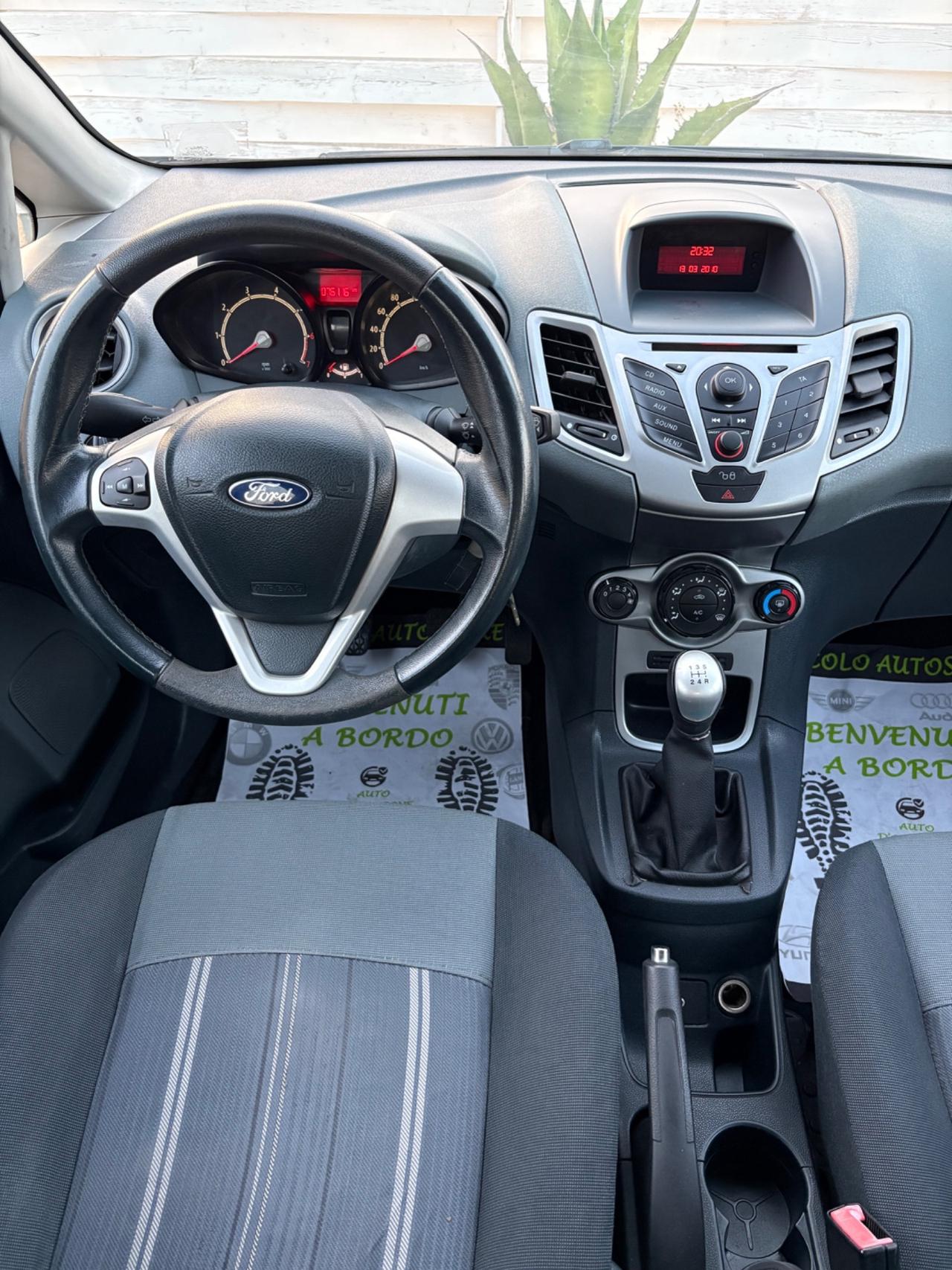 Ford Fiesta 1.2 5 porte con soli 76.000 kilometri