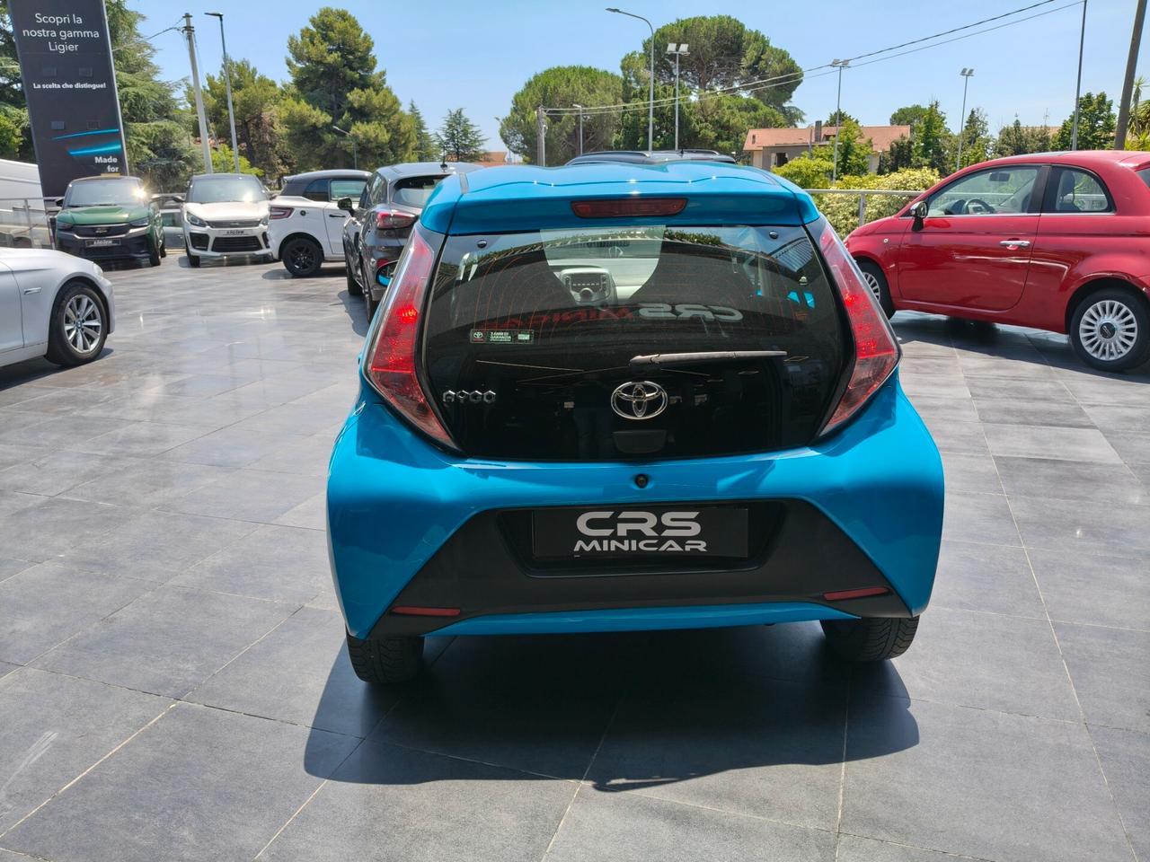 Toyota Aygo 1.0 VVT-i 69 CV 5 porte x-cool TSS