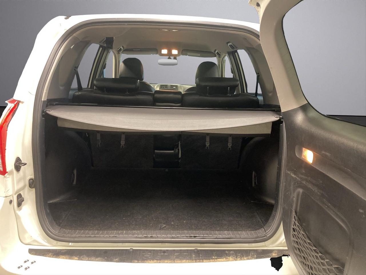 Toyota Rav4 Crossover 2.2 d-cat Style 150cv auto