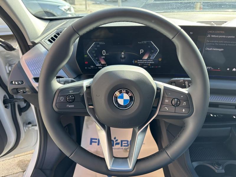 BMW 118 d Msport auto FULL LED-NAVI-CAM-18"