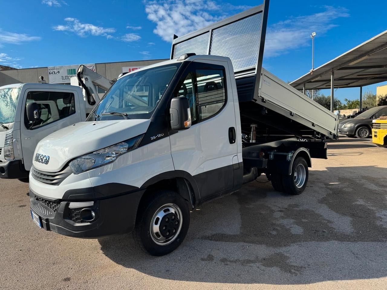 Iveco Daily 35C12 2.3 mjt - Ribaltabile