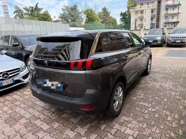 PEUGEOT 5008 BlueHDi 130 S&S EAT8 Allure