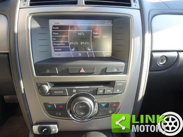 JAGUAR XK 4.2 V8 Coupé