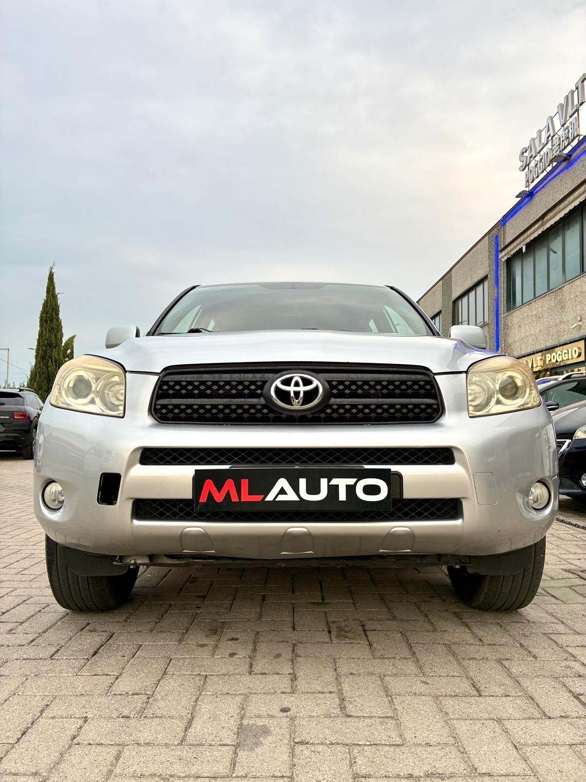 Toyota RAV 4 RAV4 2.2 D-4D 136 CV DPF Luxury