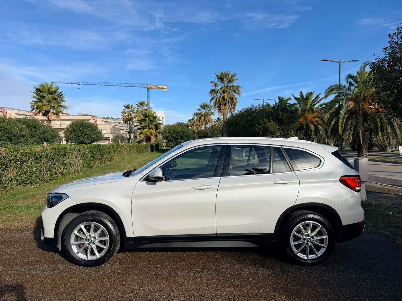 BMW X1 sdrive16d xLine auto