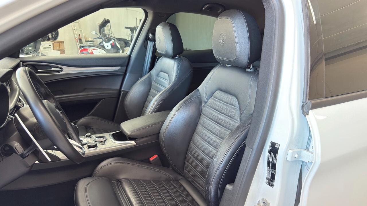 Alfa Romeo Stelvio 2.2 Veloce 210 CV AT8 Q4 Ti