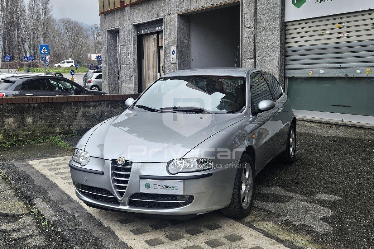 ALFA ROMEO 147 2.0i 16V T.S. cat Selespeed 3p. Dist.