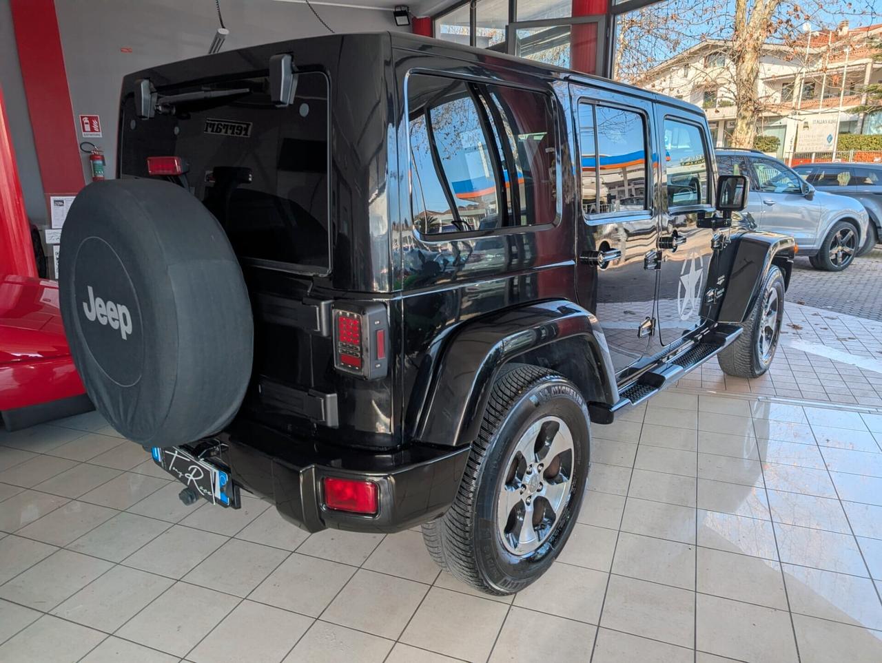 Jeep Wrangler 2.8 CRD DPF SAHARA