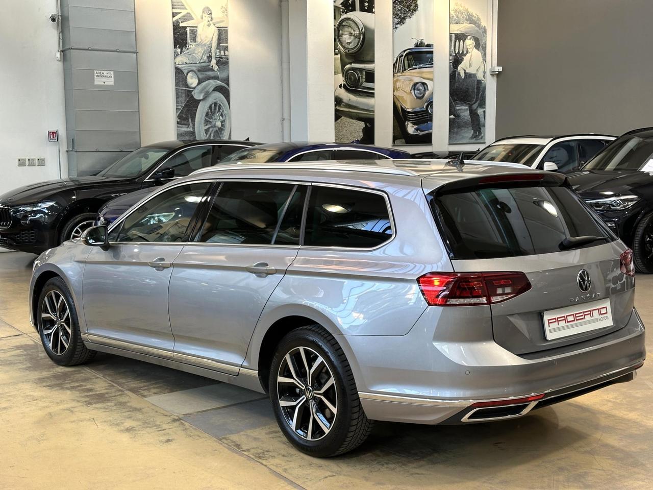 Volkswagen Passat Variant 2.0 tdi Executive 150cv DSG-Camera-Carplay-Keyless-IVA