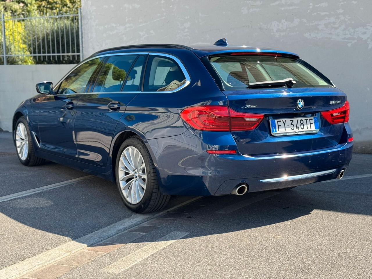 Bmw 520 520d xDrive Touring Luxury