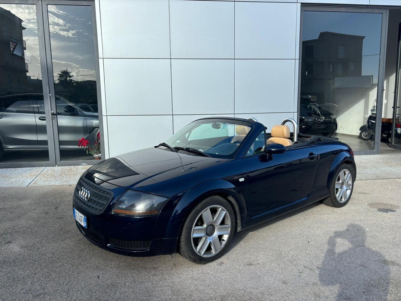 Audi TT Roadster 1.8 150 CV - anno 2003 - km 150.000