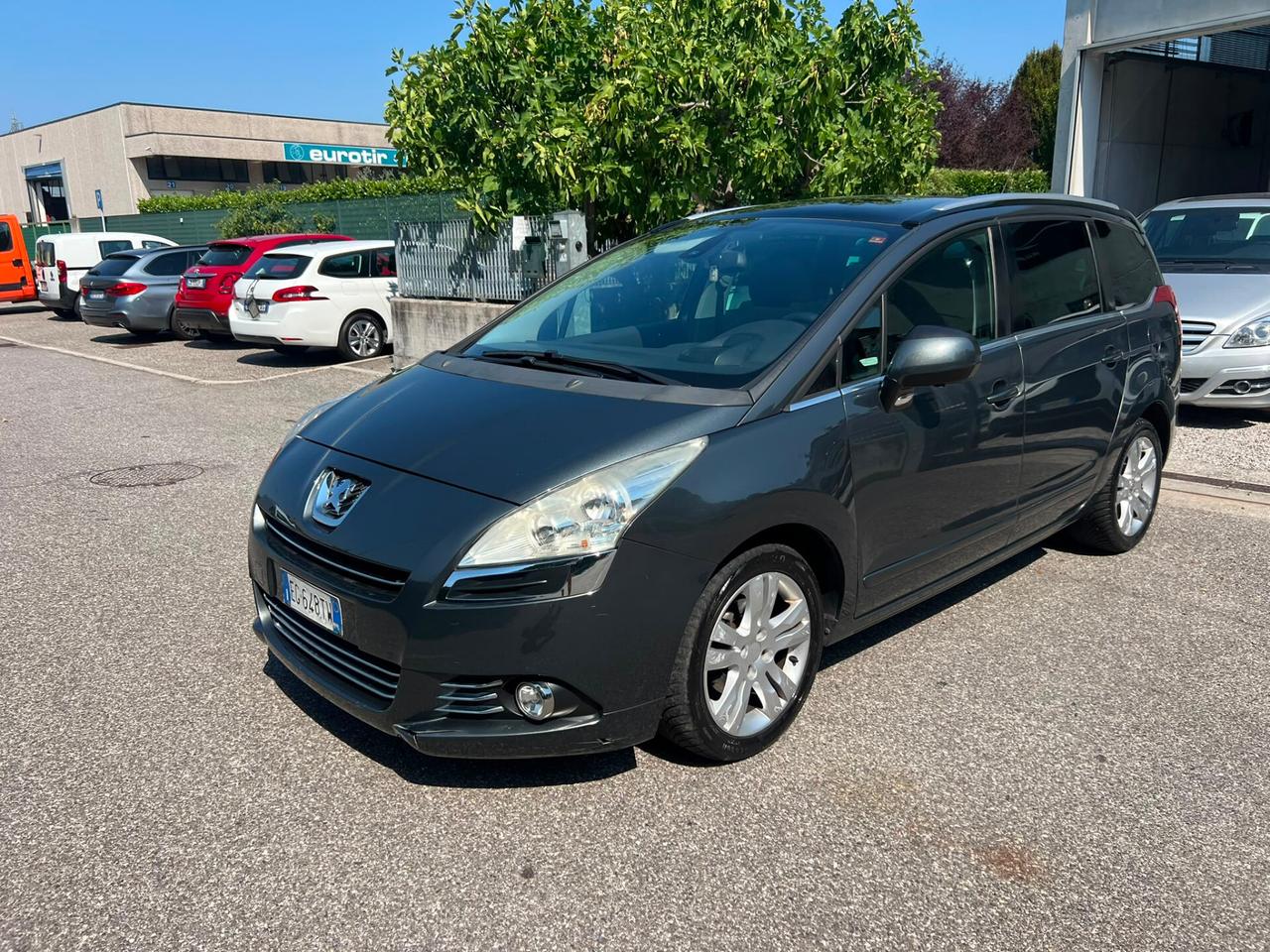 Peugeot 5008 1.6 DIESEL 7 POSTI