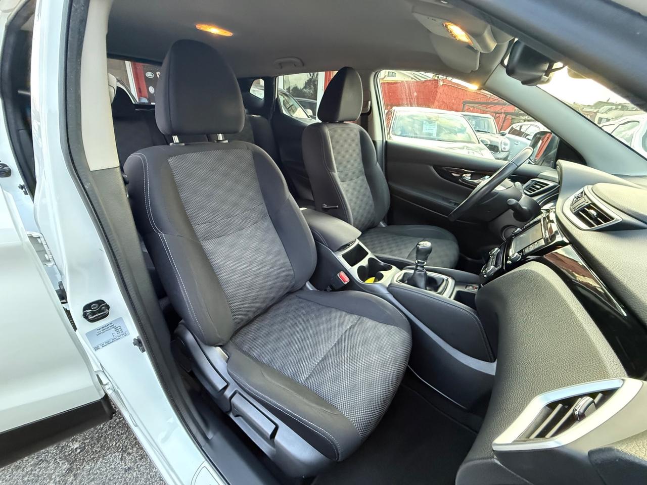 Qashqai 1.2 DIG-T -( 59 mila km ) -unirlo-rate-garanzia