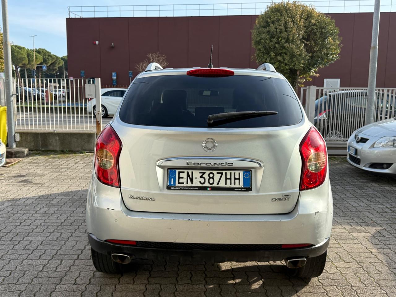 Ssangyong Korando 2.0 e-XDi 175 CV AWD MT Classy