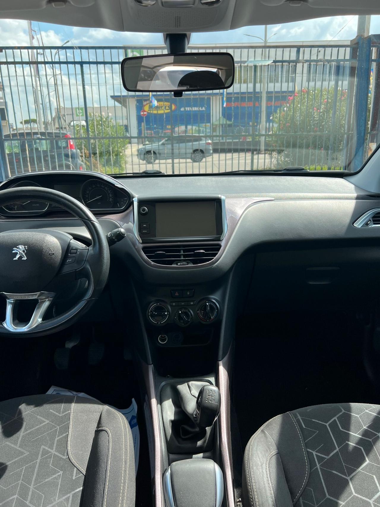 Peugeot 2008 1.6 e-HDi 92 CV Stop&Start Urban Cross