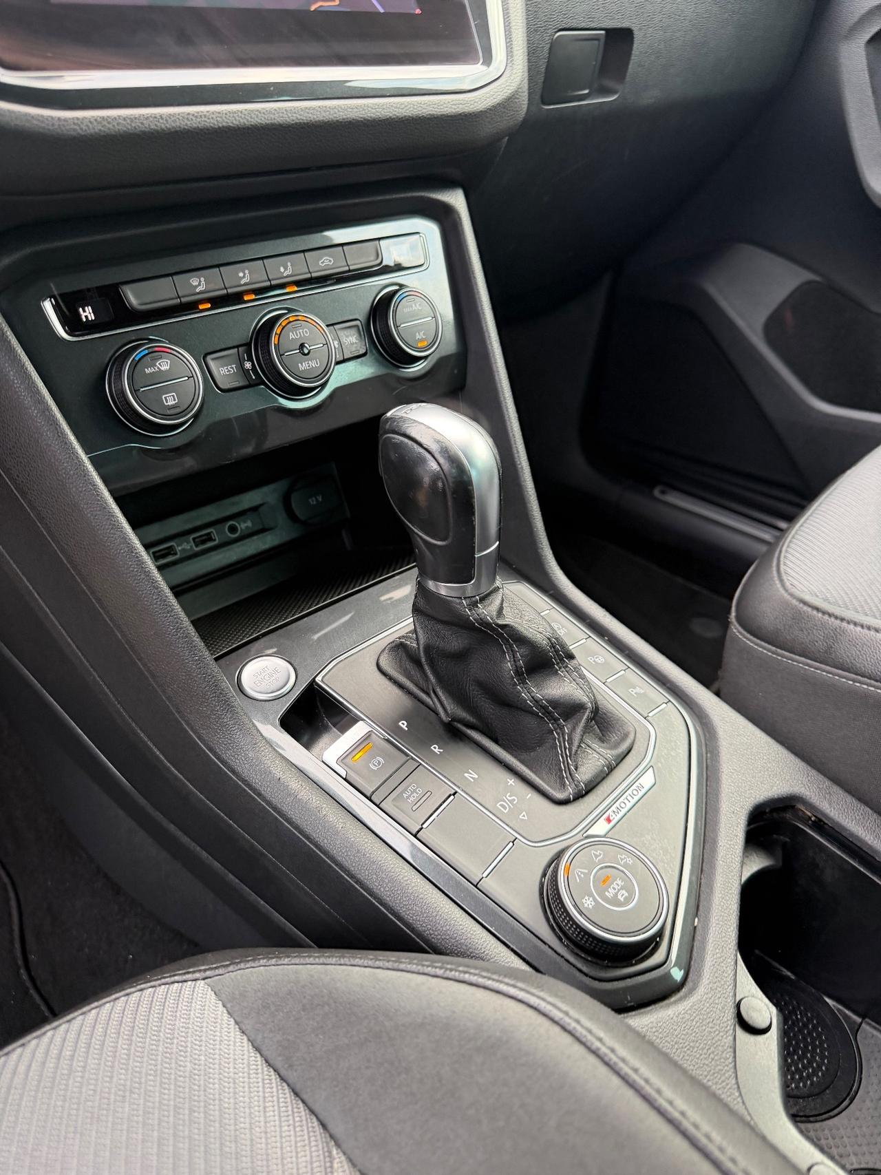 Volkswagen TIGUAN 2.0 TDI RLINE DSG 4MOTION MATRIX