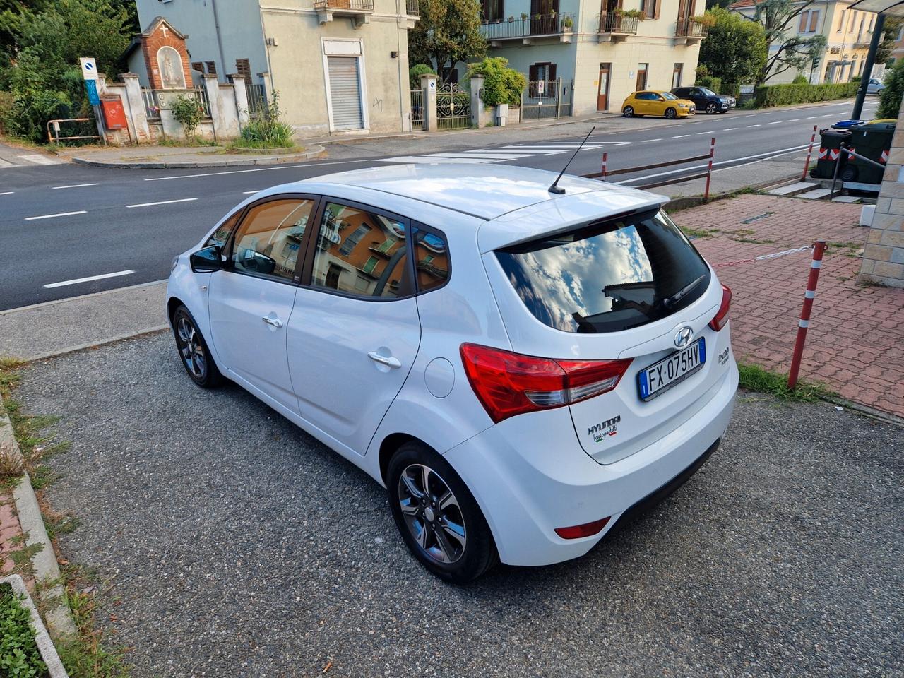 Hyundai iX20 1.6 125CV "74.400 km" GPL casa madre, Bluetooth