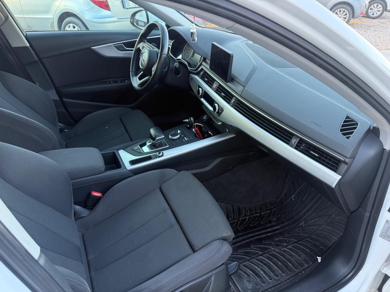 Audi A4 Avant 2.0 TDI 150 CV ultra S tronic Business Sport