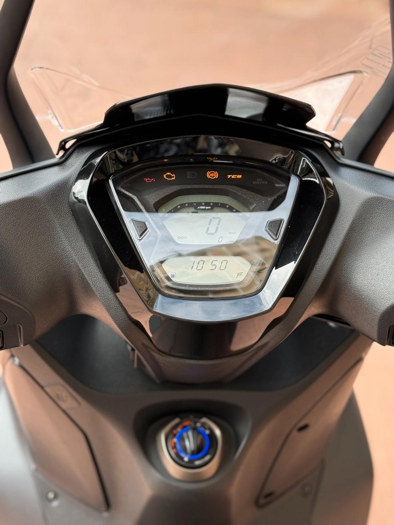 Kymco Agility 350