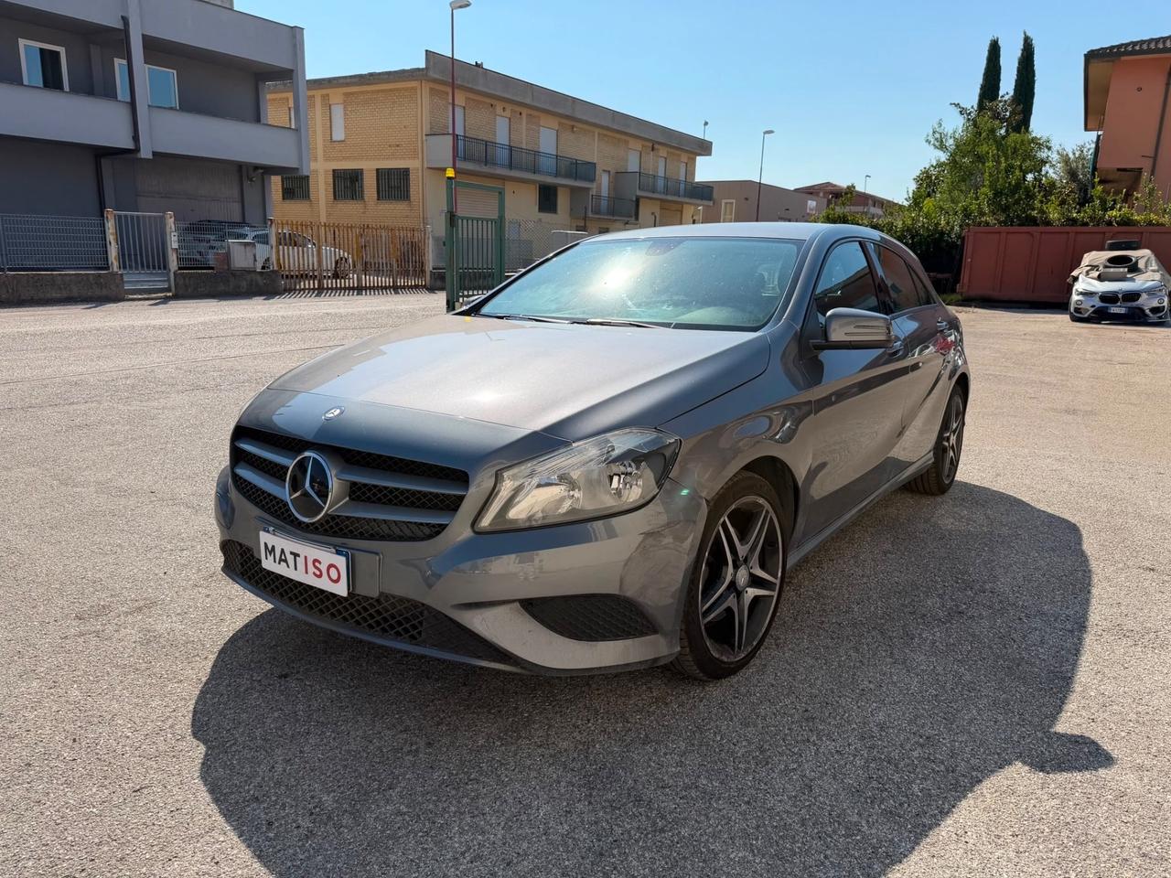 MERCEDES A 200 + KORANDO (leggere )