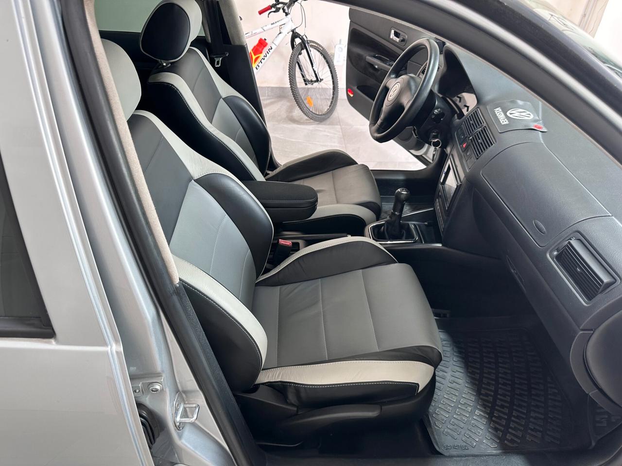 Volkswagen Golf 1.9 TDI 130cv - UNICA - DA VETRINA!!!