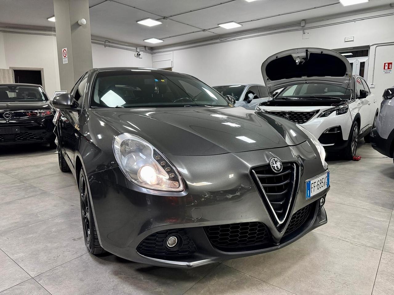 Alfa Giulietta 1.6 JTDm-2 105cv Distinctive