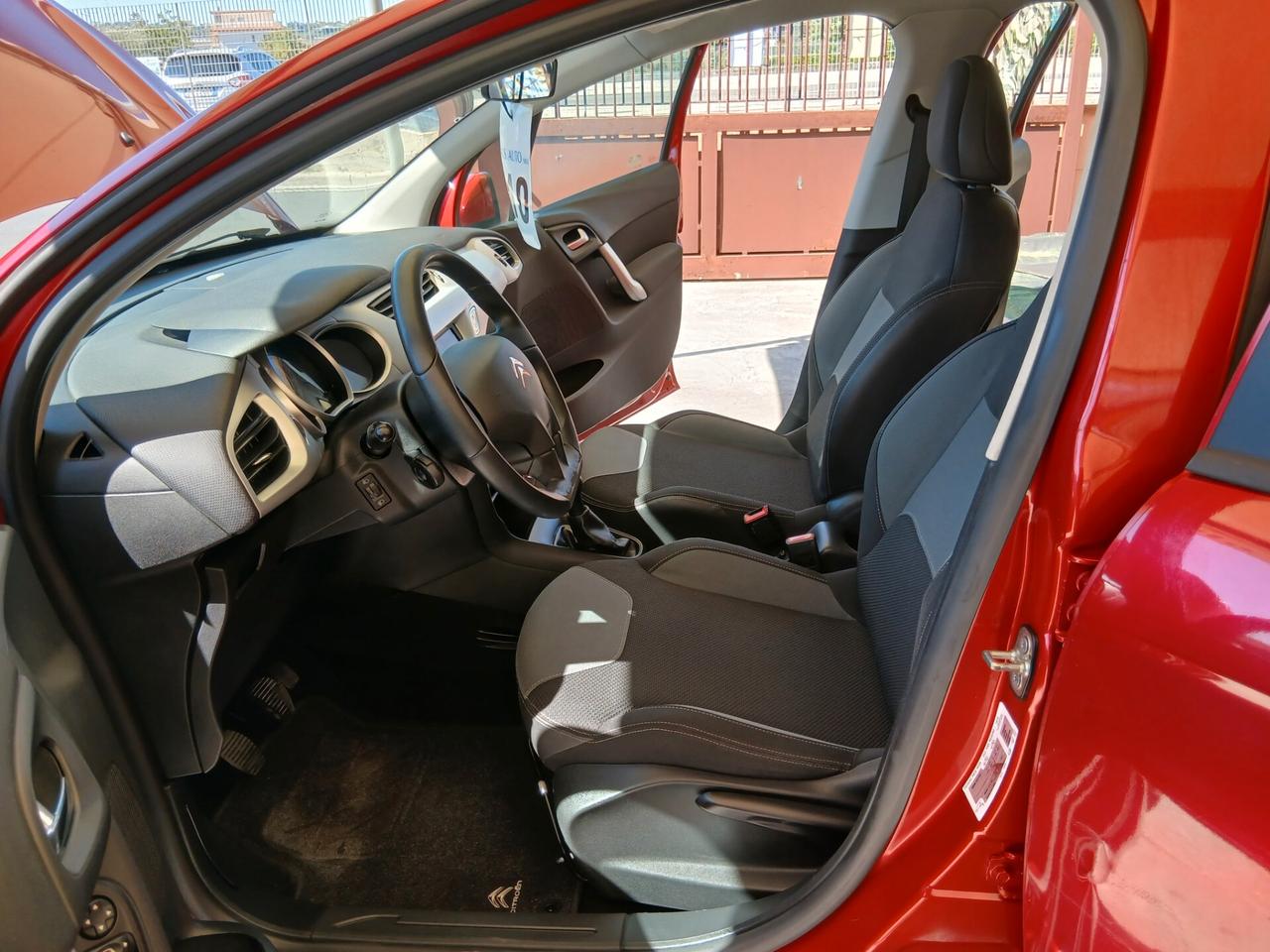 Citroen C3 1.4 HDi 70 5p full 13