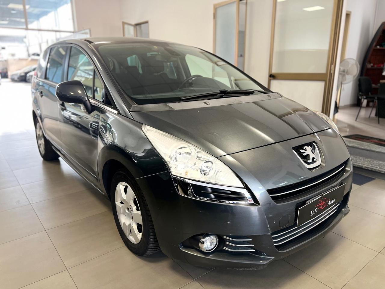 Peugeot 5008 1.6 HDi 112CV Business