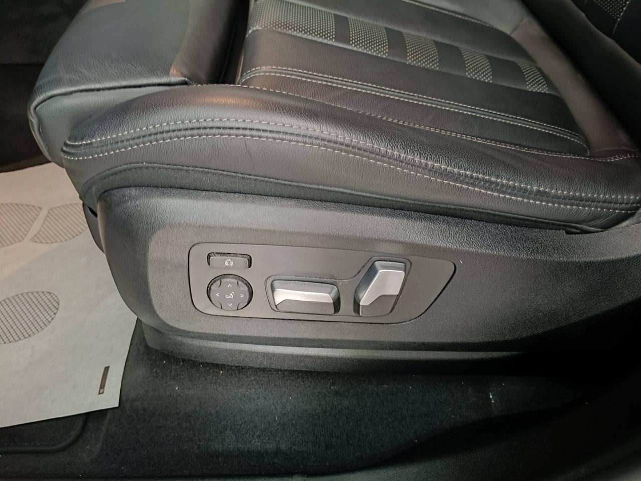 BMW X5 G05 2018 - X5 xdrive30d mhev 48V Msport auto